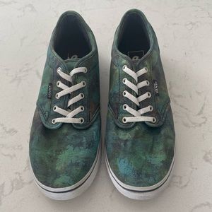 Vans Lace Up Sneakers in Green/Blue Tie Dye Pattern - Women’s Size 8